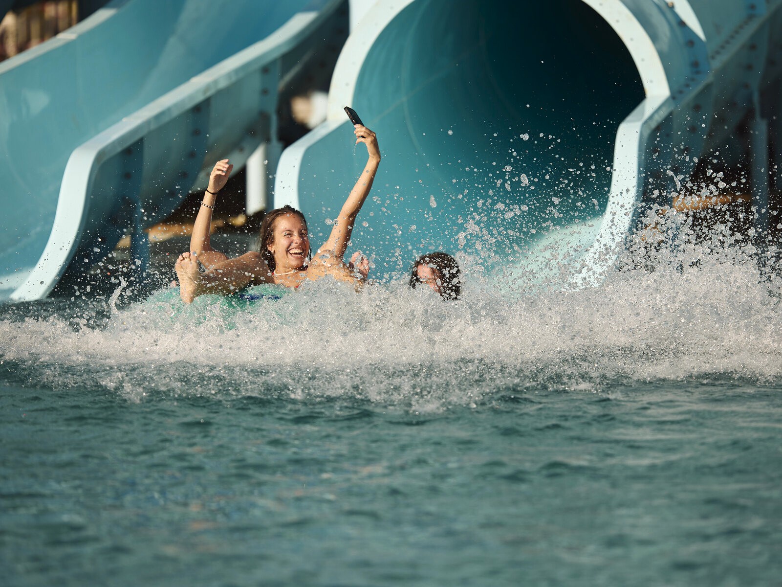 WaterPark Rithymna Beach